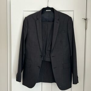 Men’s Express Charcoal Suit
